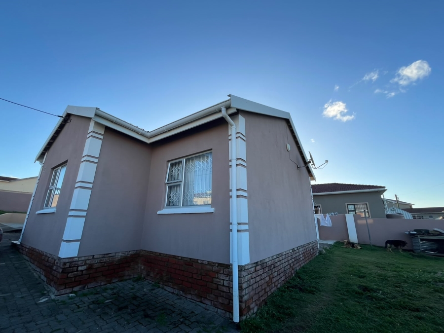 3 Bedroom Property for Sale in Haven Hills Eastern Cape